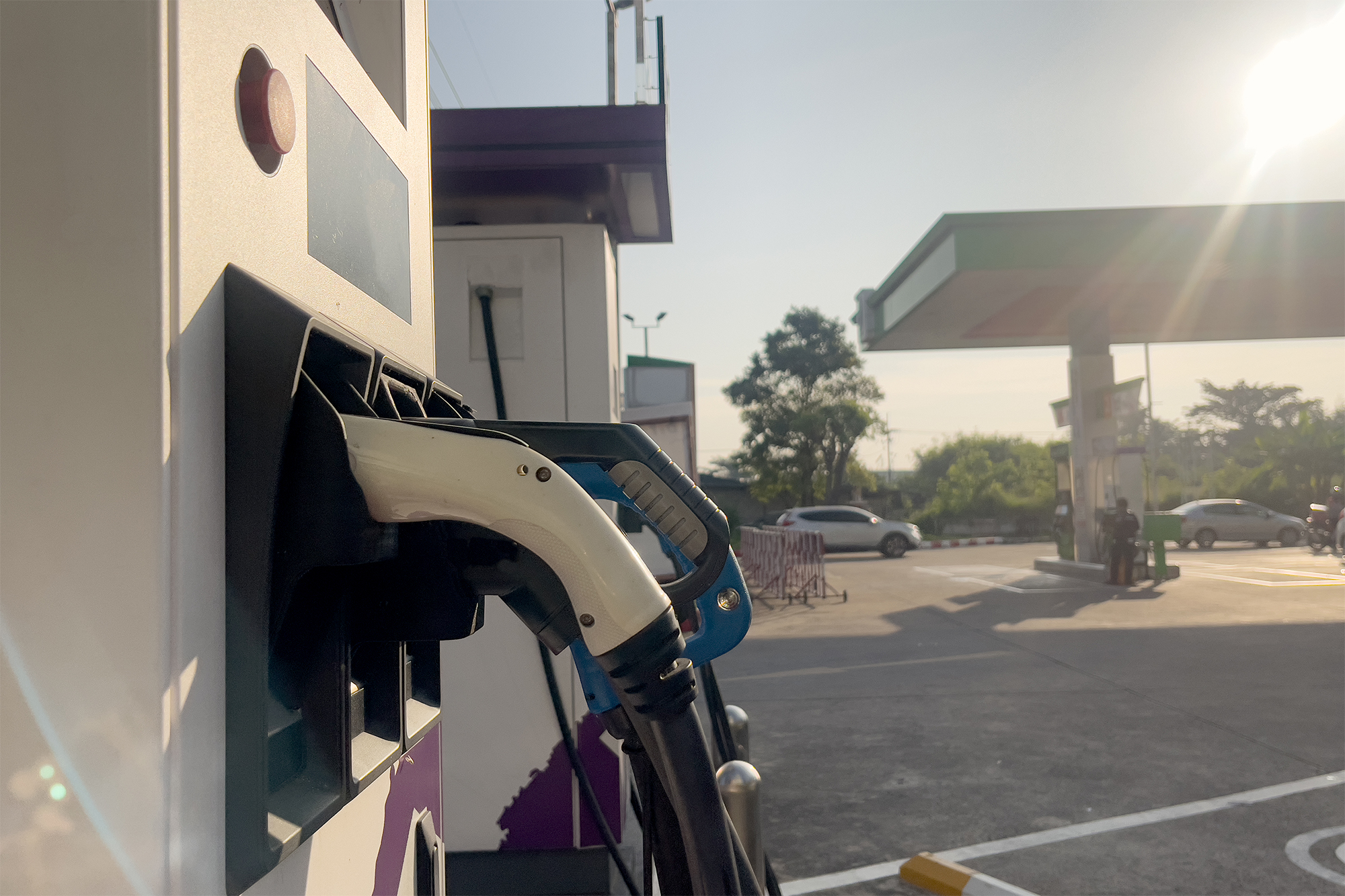 Пільги на електрокари знову продовжать? Хто проти і які втрати для бюджету